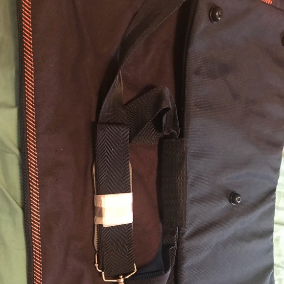 Victoria Secret xlarge duffle Bag - Picture 5 of 5